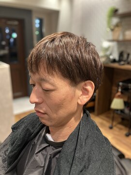 ホリミヤ(HORIMIYA) 明るめオシャレ白髪染め　ツーブロックナチュラルフォワード