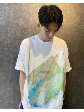 モーダアッカ(moda acca) センターパート×カジュアルメンズショート@20代30代40代