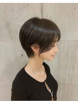 ロハスバイケンジ(LOHAS by KENJE) 【小田急相模原】丸みショートボブ