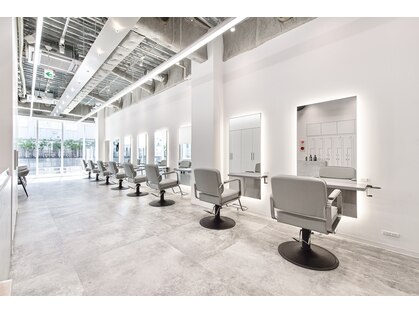 ダブルトーキョー シブヤ(W-TOKYO SHIBUYA)の写真