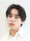 原宿毛流れセンターパートニュアンスパーマビジネスヘア刈り上げ