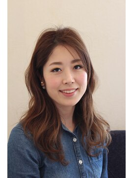 コロール (COROLLE) つくりこみすぎない。フレンチミディアム♪