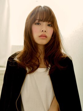 ナオシ トレス 富雄店(nao*c tres) ツヤ感ロングヘアー