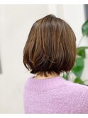 ナチュラル外ハネショート