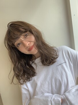 アピッシュ アオヤマ(apish AOYAMA) ☆ダメージを感じさせないクリープパーマ☆