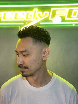 グリーディーフォックス 代々木(Greedy FOX) かき上げヘア/サイドパート/韓国マッシュ/フェードカット/代々木