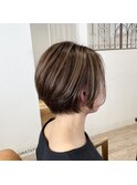 大人ショートボブ×ハイライト×ベージュ