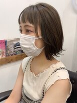 ベラ(Bella) 大人可愛い前下がりショートボブ丸みショート20代30代40代