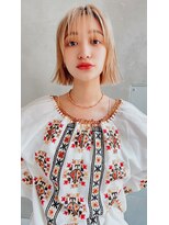 20代大人ぱつっとボブ×金髪ヌードベージュ