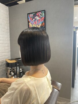 オブシグマ(of SIGMA) 首元ボブ