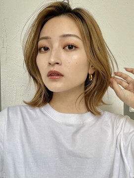 ウェイズトウキョウ 新宿店(Ways TOKYO) 大人ハイライト_くびれヘアミディアムヘア