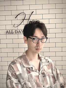 オールデイハローズ(ALL DAY HELLO'S) ３０代大人カジュアルモテショート【河原町】ビジネスパーマ