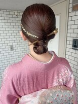 フェリーチェ(Felice)&nbsp;和装ヘア　訪問着着付け　タイトヘア　金箔