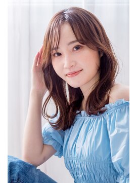 アズグロウ エクラ(AS GROW 'eclat) 大人ガーリーレイヤーカット