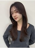 くびれレイヤーシースルーバングレイヤーカット