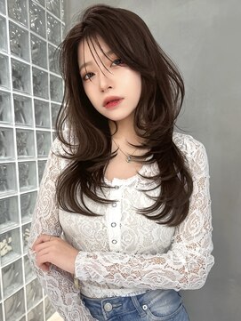 ロンド ジュルード 名古屋(Lond jeloud) ハッシュカットで作るレイヤースタイル 前髪カット レイヤー