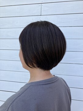 リポゾ(Riposo.) 前下がりショートボブ
