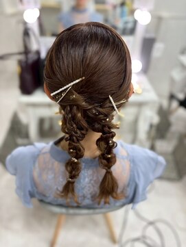 ラモ(RAMO) ツインアレンジヘアスタイル