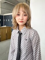 テトヘアー(teto hair)&nbsp;ブロンド　ハイトーン　ケアブリーチ　ミディアム　ボブ　ウルフ