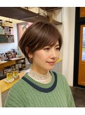 まわりと差がつく大人ショート×オリーブベージュ