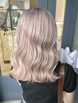 リリー シブヤ(Lilly shibuya) 【Lilly渋谷】#ピンクベージュ#ダブルカラー#ケアブリーチ#渋谷