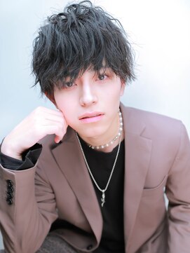 アクティフ(actif) センターパート韓国マッシュスパイラルパーマ