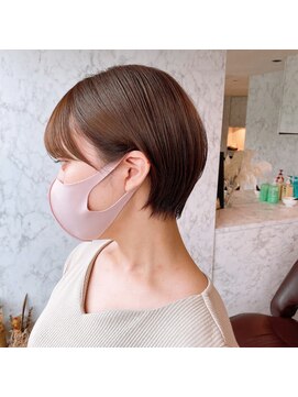 ウィクシー(wixy) 大人可愛いくびれショート