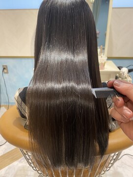 ロンド ストラーダ 心斎橋(Lond strada) シルキーベージュ×グレージュカラー【髪質改善/縮毛矯正】