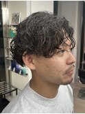波巻きスパイラルパーマウルフパーマツイスト眉毛メンズ19時以降
