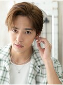 ハイトーンカラーでカジュアル王道の似合わせカットD南越谷