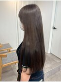 ブリーチ透明感カラーアッシュグレージュ＊ストレートロング