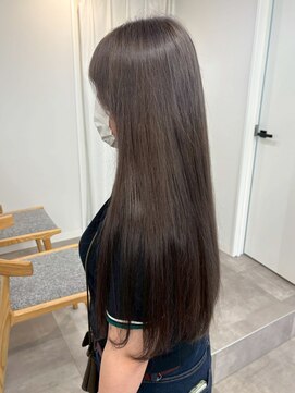 ミュラ(mulah) ブリーチ透明感カラーアッシュグレージュ*ストレートロング
