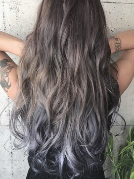 モルト 麻生(molt) インナーカラー