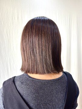 ココカラヘアー ニコ(cococara hair nico) 切りっぱなしボブ/髪質改善/トリートメント/顔まわりカット