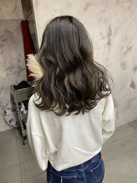 モニュメント(Monument) 韓国風フレアバング