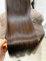 ジーナ 新宿(Zina)&nbsp;髪質改善縮毛矯正【ジーナ新宿　岩本　多矢】