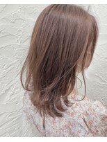 カモン(CAMON)&nbsp;[CAMON.]#カシスベージュ#艶髪#くびれミディ