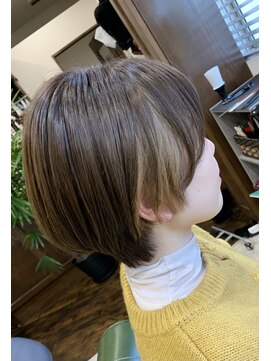 キールヘアーベイス(kir hair base) ショートボブ/インナーカラー