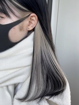 ツキ 横浜店(tuki) ケアブリーチイヤリングカラーインナーカラーレイヤーハイライト