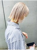 村上/ミルクティーベージュ裾カラーイエロー切りっぱなしボブ