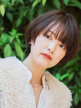 サーカス バイ ビュートリアム 青山(CIRCUS by BEAUTRIUM) マッシュショート20代30代40代大人可愛い暗髪うる艶髪青山表参道