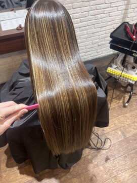 シカ 神戸三宮元町店(Cica) 艶髪 髪質改善 ロングヘア 美髪 モテ髪 三宮 元町