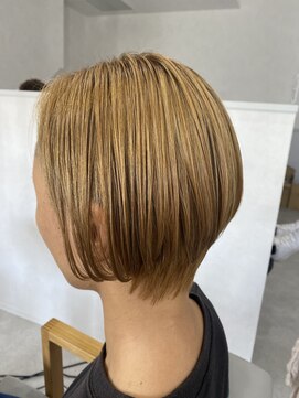 シピ(Chipie) タイトショート