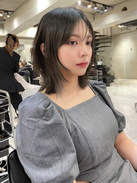 サイン 表参道(SIGN) 韓国ヘアグレージュカラーブリーチ無し髪質改善イヤリングカラー