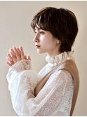 大人可愛いショート× 暗めカラー／オリーブベージュ/プチウルフ