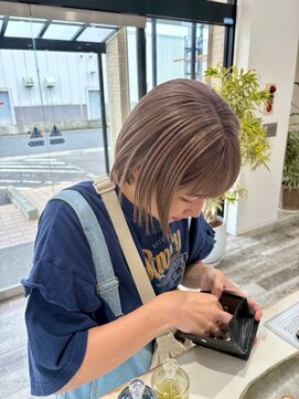 サロンド ベレーザ トータ(salao de beleza tota) ピンクベージュ