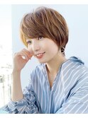 20代30代40代　ふんわり大人ショートボブレイヤースタイル