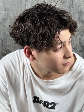 プレミアムバーバー 表参道店(PREMIUM BARBER produce by HIRO GINZA) ショートセンターパート