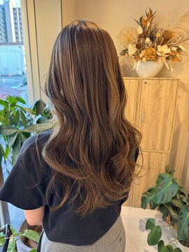 ミリィ 四日市(mily) ブリーチなし＊アッシュベージュ@yaya