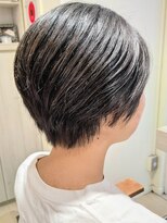 ヴィサージュファイン(VISAGE fine) 大人ナチュラル/レイヤー ショート/耳かけショート